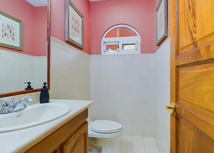 Сasa de vacaciones Casa Tropical, Spacious 3 Bedroom