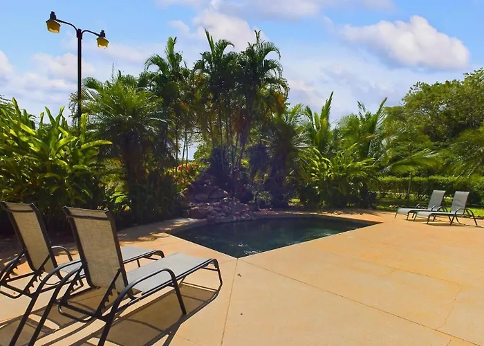 Casa Tropical, Spacious 3 Bedroom *