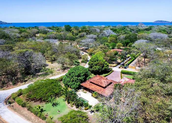 Casa Tropical, Spacious 3 Bedroom * Brasilito